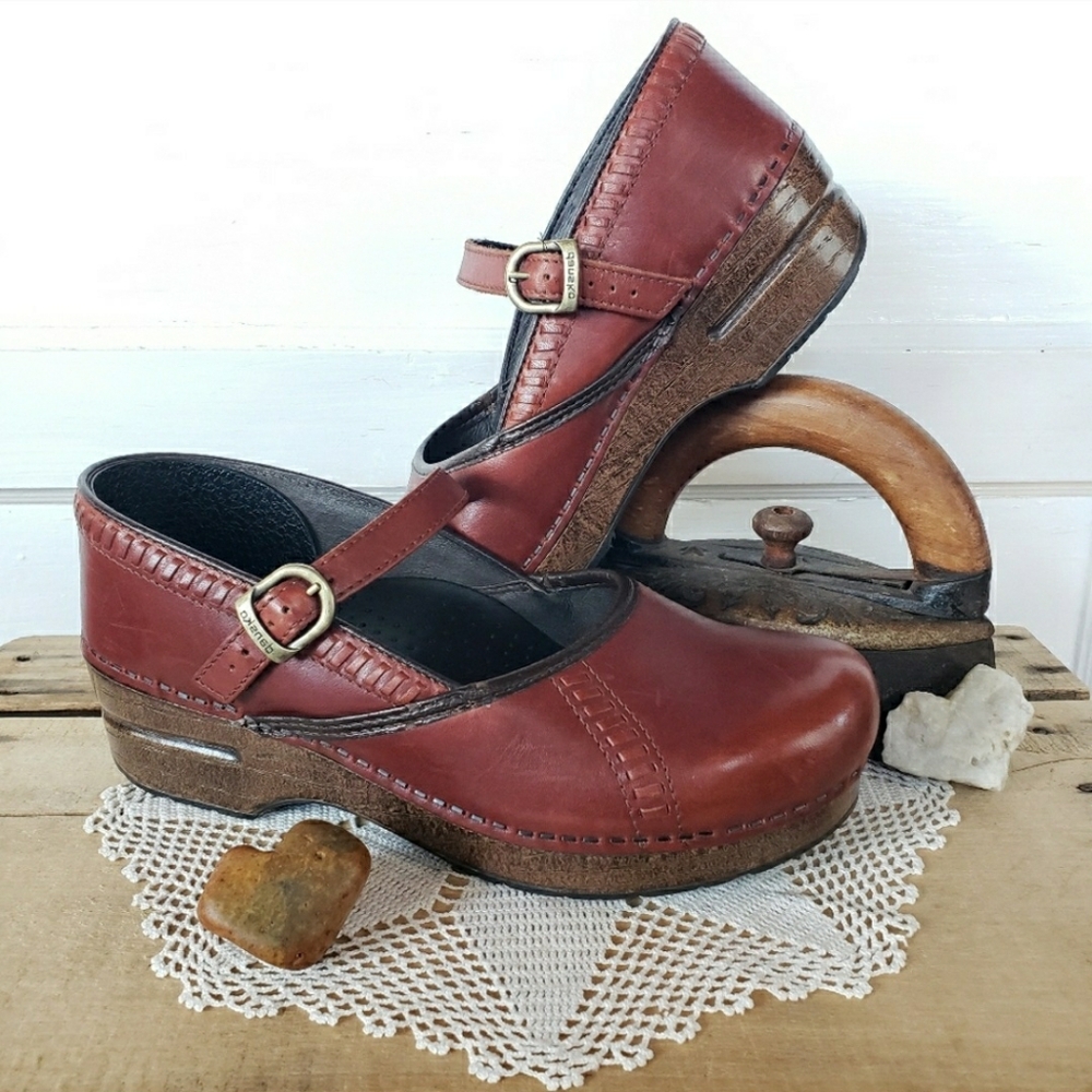 Cognac Dansko Pro Marcelle Mary Jane Clogs Straps Buckles Boho Cottage Prairie ♡